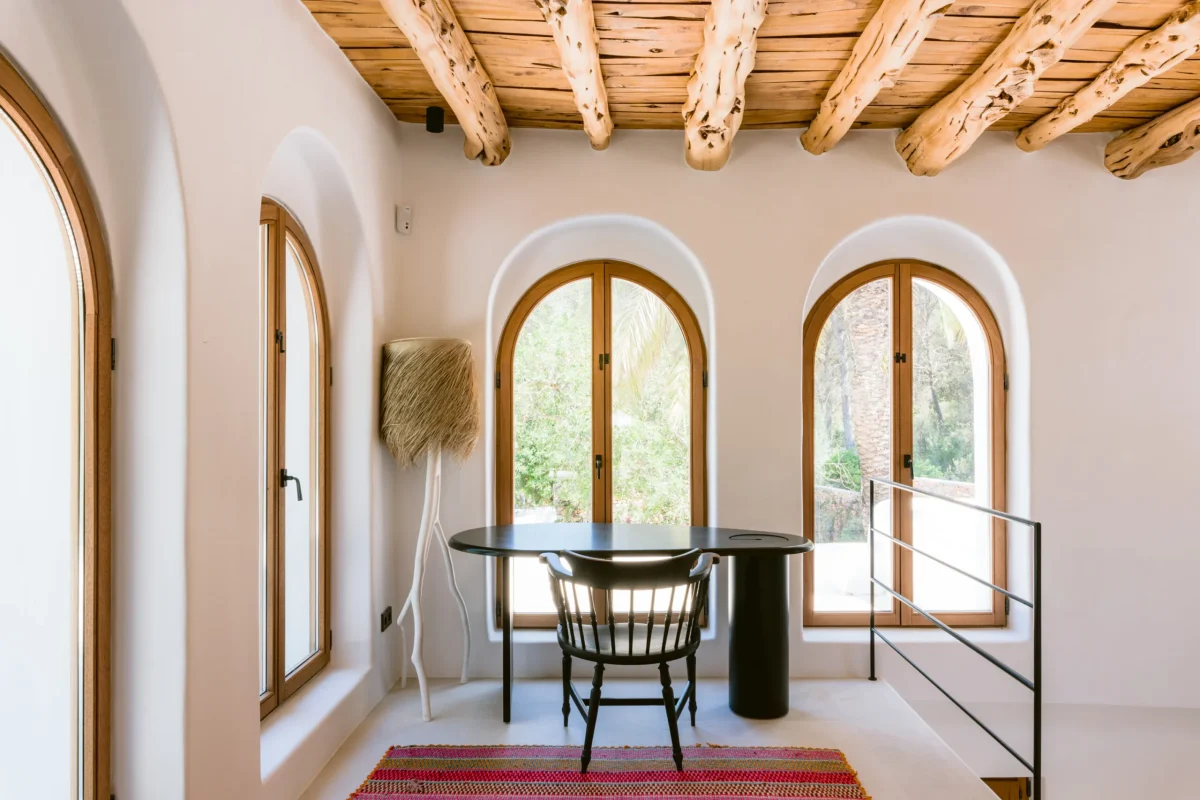 FINCA MIRA