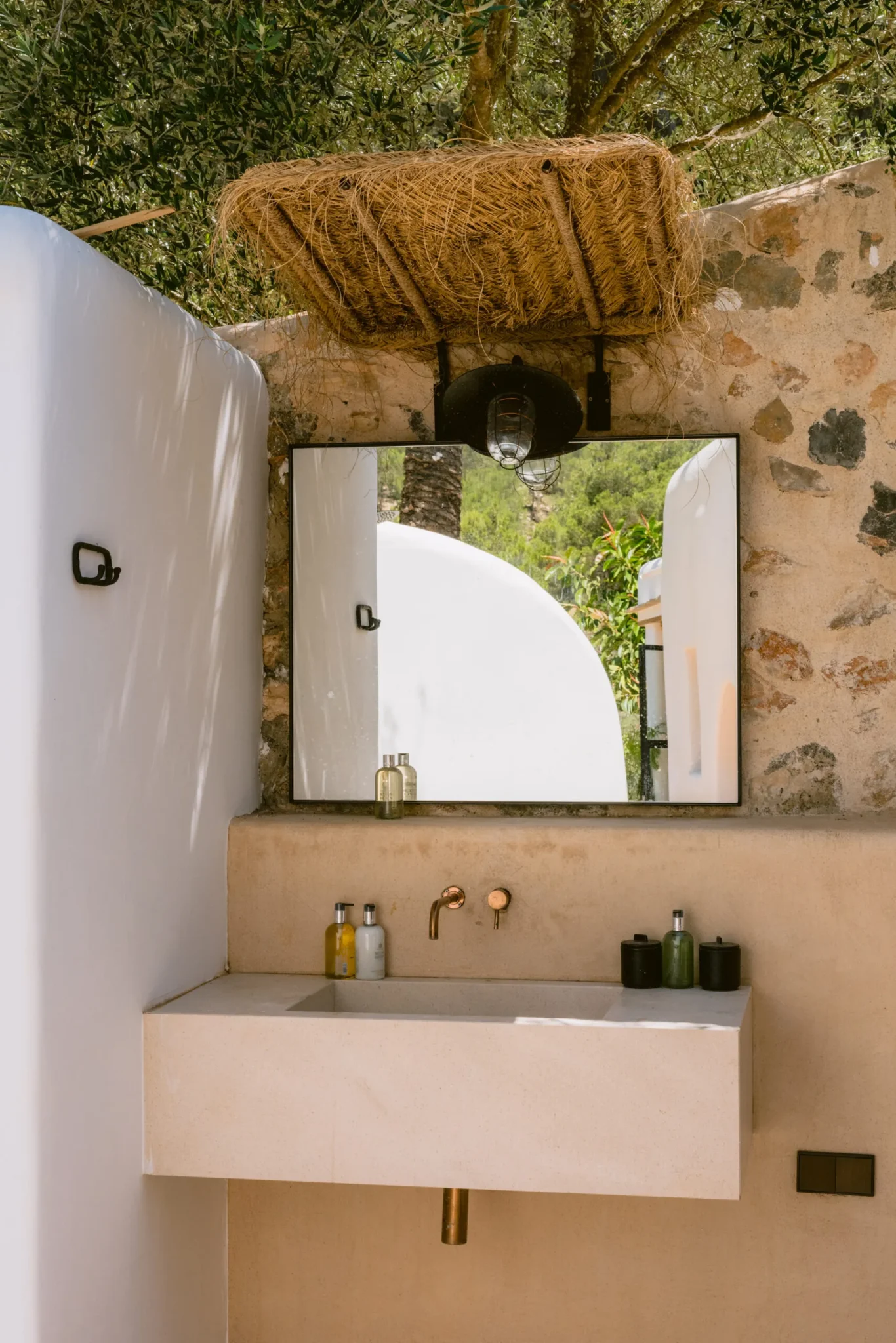FINCA MIRA
