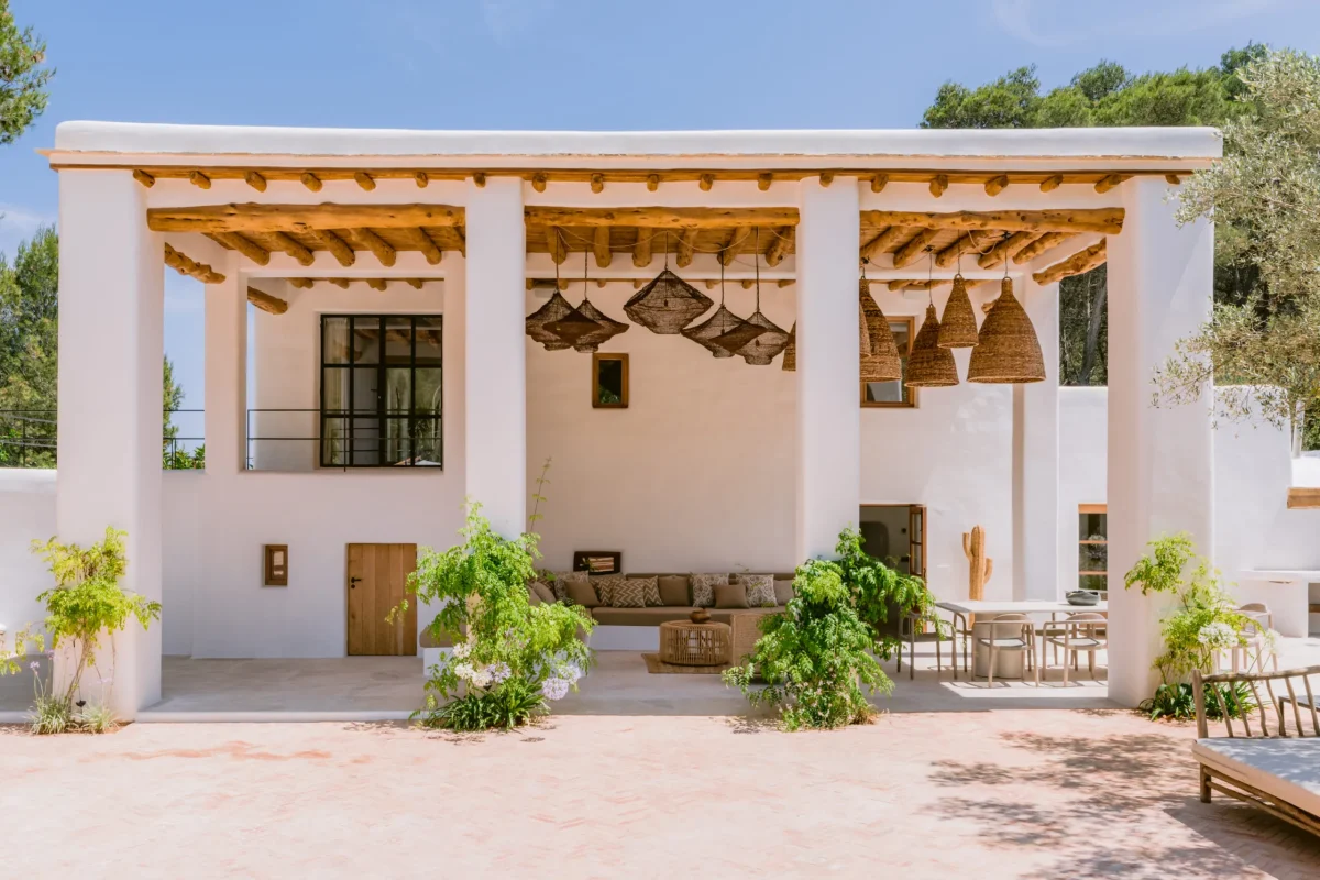 FINCA MIRA