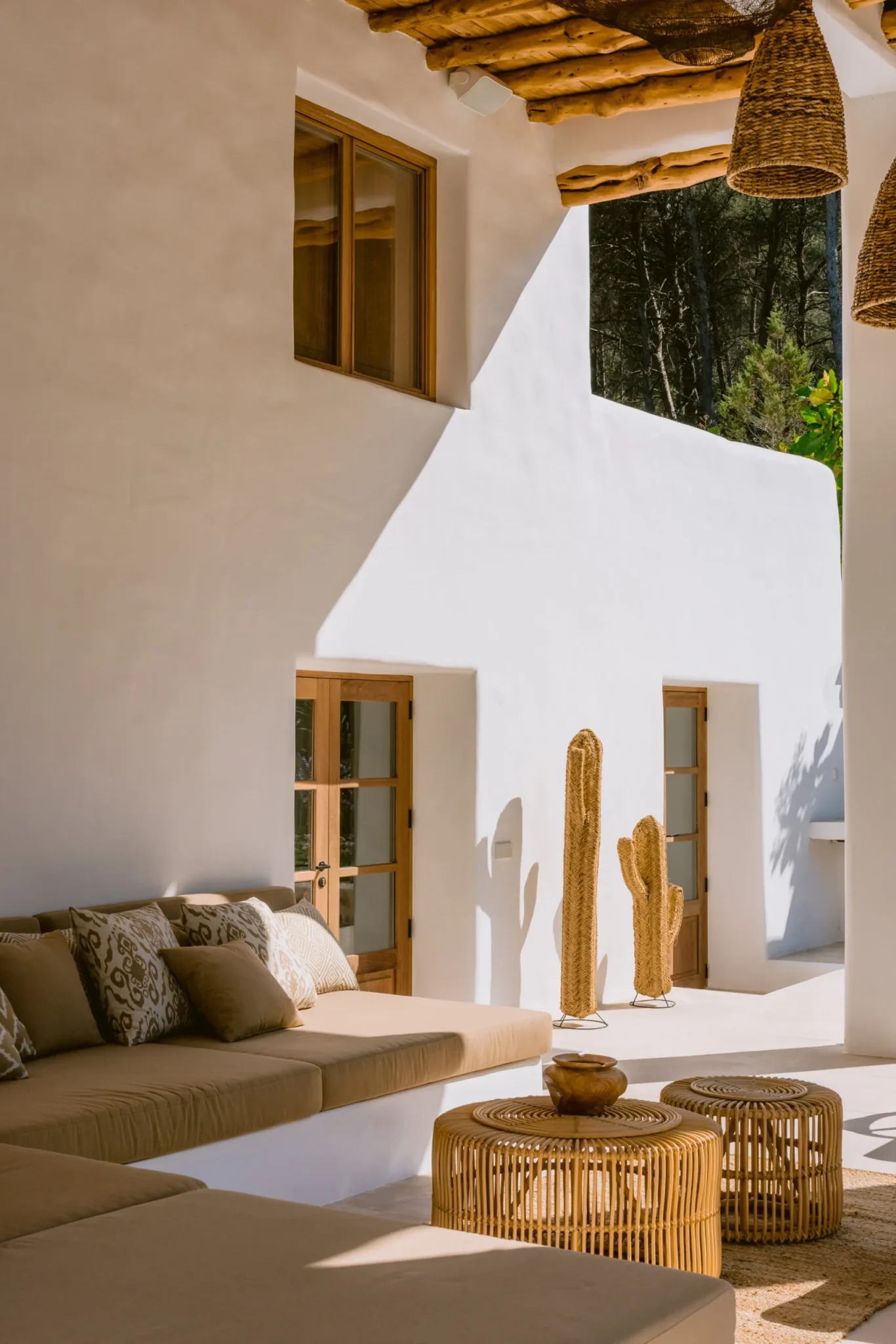 FINCA MIRA