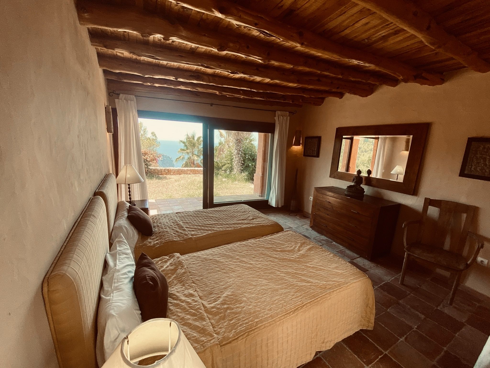 CASA CORAL