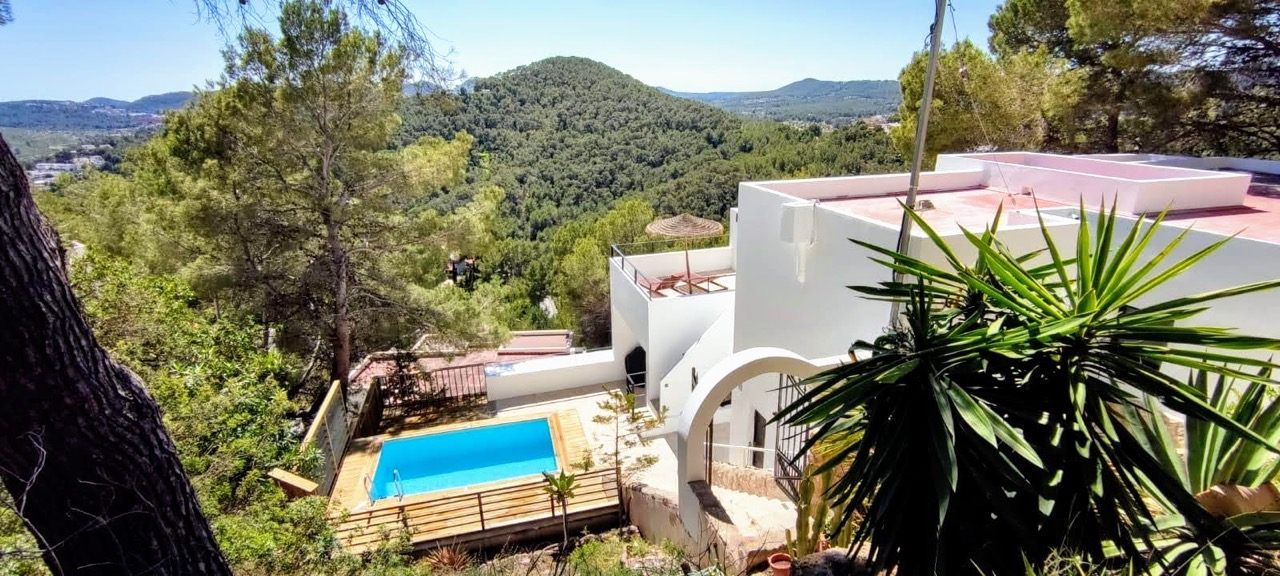 CASA VALVERDE