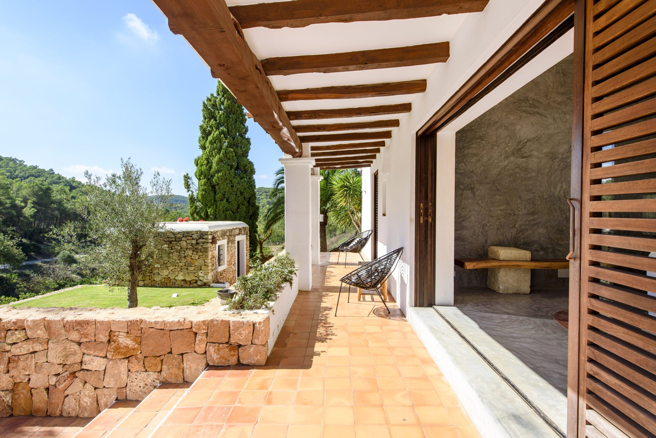 CAN NIKITA LUXURY