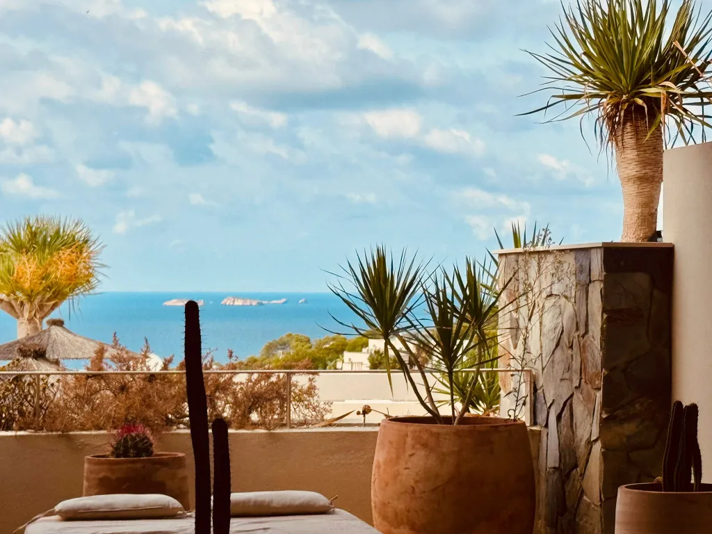 LUXURY DUPLEX | CALA CARBO – ES VEDRA