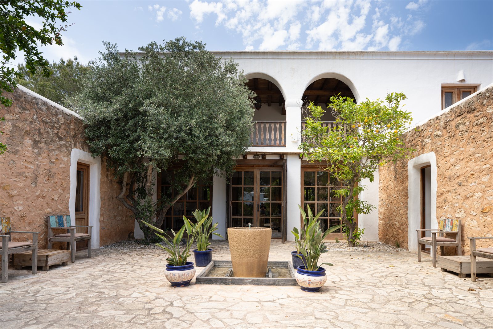 CASA MORNA