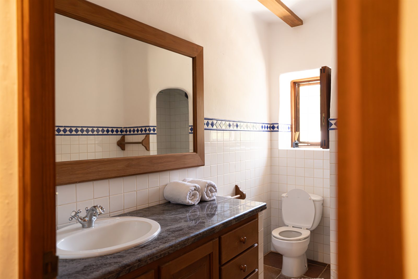 CASA MORNA